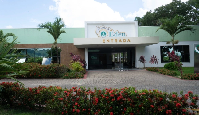 Fachada do Jardim do Éden